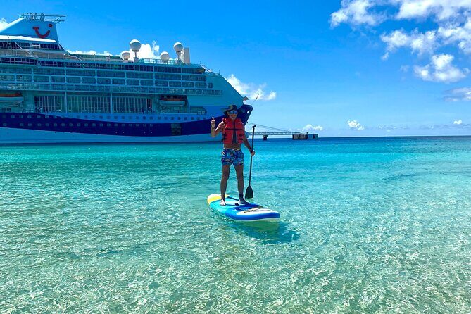 1 Hour Private Kayak Rental In Grand Turk - Getting to SunRay Beach: the left-of-the-pier meeting setup