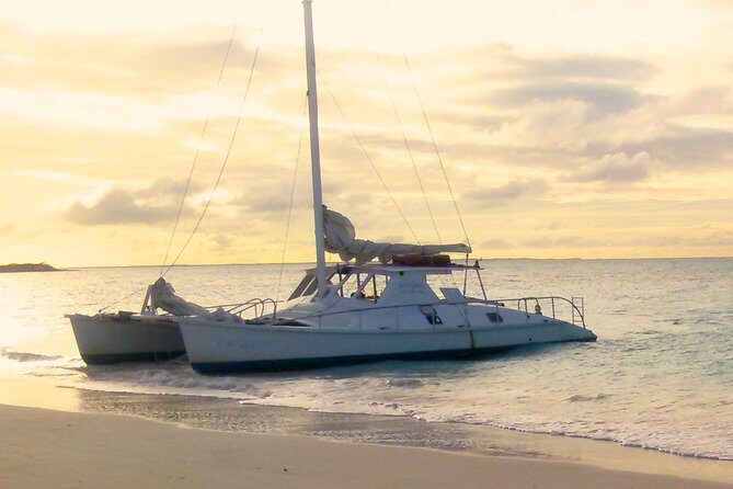 2 Hour Champagne Sunset Cruise from Grace Bay, Providenciales (Adult Only) - The Crew Makes It Feel Like a Party With Good Taste