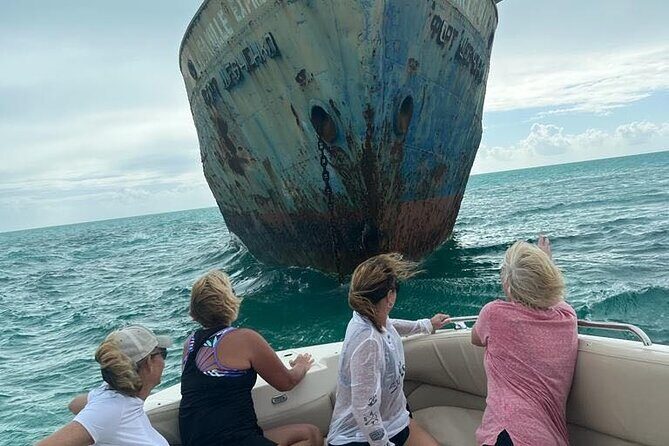 3 Hours Private Charter Tour Turks and Caicos - La Famille Express shipwreck: famous by sea, fun in the water