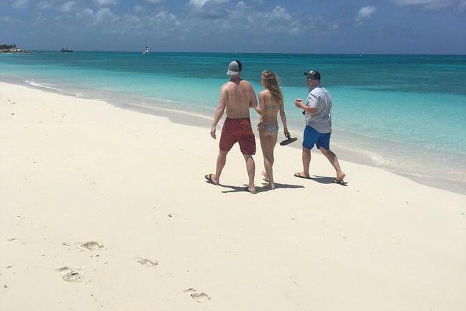 4-Hour Catamaran Sail and Snorkel Tour from Grace Bay - Lunch, rum punch, and the sail back with dolphins