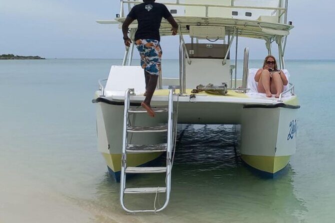 4HR-Halfday Private Fishing Tour in Gracebay - Grace Bay fishing, done in a halfday