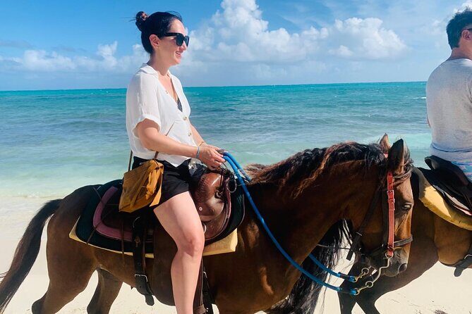 60-Minute Private Horseback Riding Experience in Turks and Caicos - Water, Sand, and What to Wear in Turks and Caicos