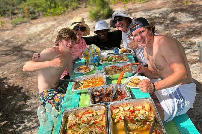 6HR-Private Provo Cays Exploration with Lunch - Guides and crew: the difference between nice and memorable