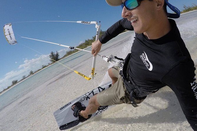 Fast-Track Kiteboarding Camp: Best for Beginners - Beach Time First: Teaching Aids, Gear Setup, and Kite Control