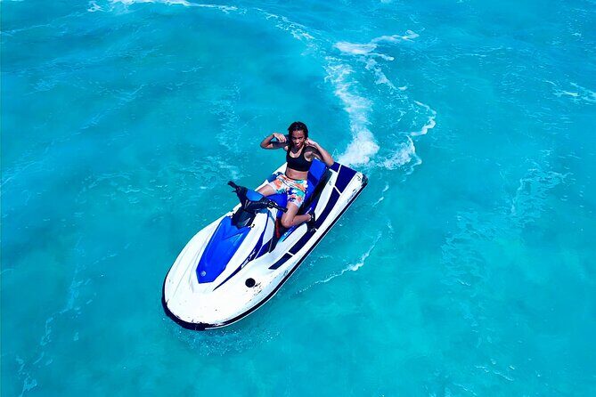 Ghost Shipwreck and Noah’s Ark Tiki Bar Guided Tour - Noah’s Ark Beach Club TCI: tiki bar energy with live music all day