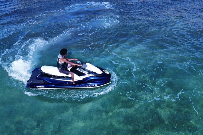 Grand Turk Jet Ski Rental/Tour (with Drone Photos) - Who should book this jet ski + drone tour