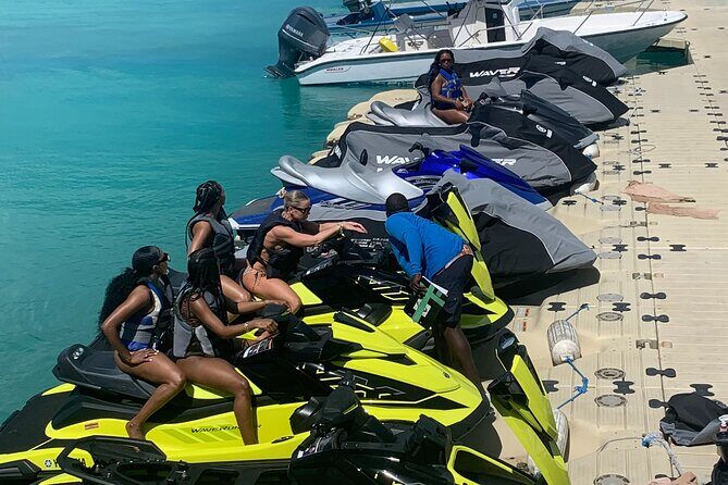 Jet Skiing around La famille ship and smaller pristine cays - Pickup, Getting There, and the $20 Transport Reality
