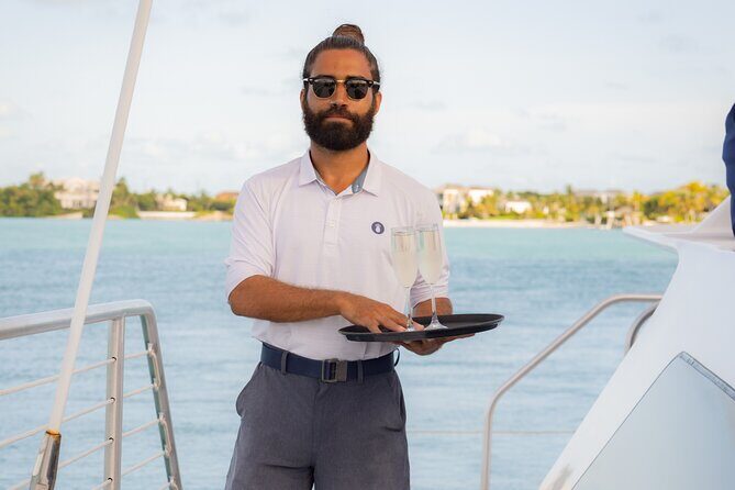 Lady Grace Signature Catamaran Sunset Sail from Ritz-Carlton - The 90-minute catamaran rhythm: views, comfort, and that laid-back pace