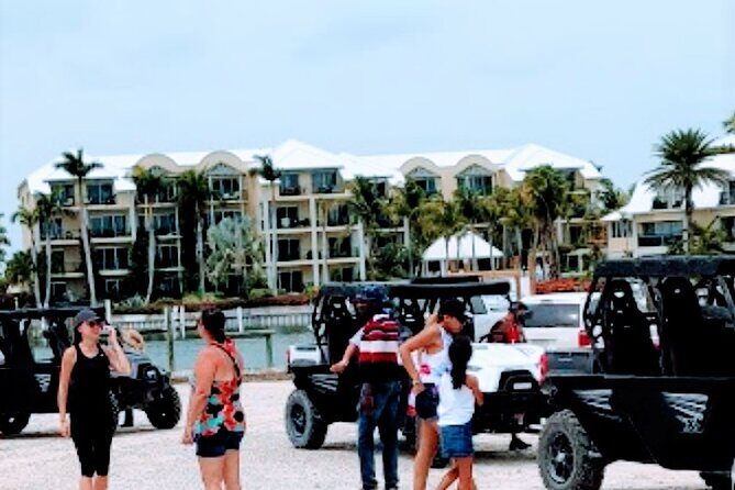 Land & Beach Adventures - Blue Mountain, Discovery Bay, Cooper Jack Hill: the viewpoint circuit