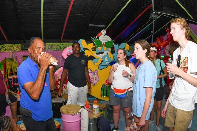 Love Buggy Island Tour with Lunch - Lunch at a Local Favorite: What You Get and Why It’s Smart