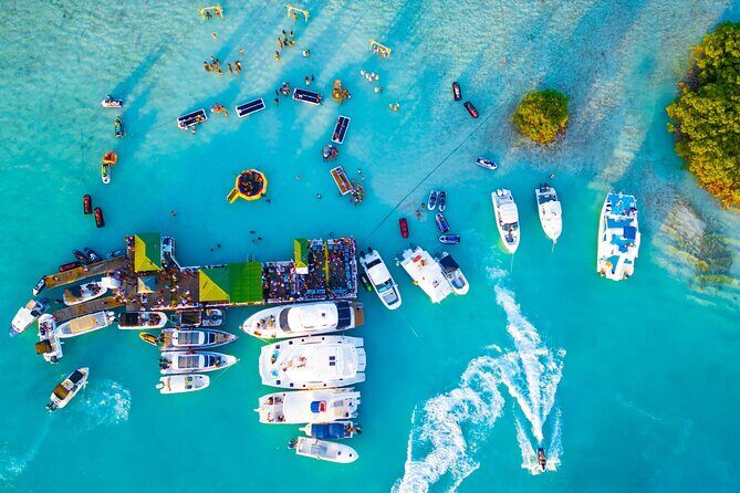 Noahs Ark Catamaran Trip - The 4-hour Island Queen catamaran ride (and why Grace Bay is the start)