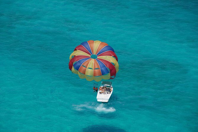 Parasailing Grand Turk - Grand Turk Parasailing: what you’re really buying for $85