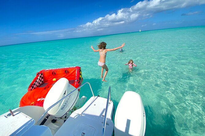 Private Boat Island Hopping & Snorkeling in Turks & Caicos 4Hrs - Pine Cay sandbars between Fort George and Pine Cay