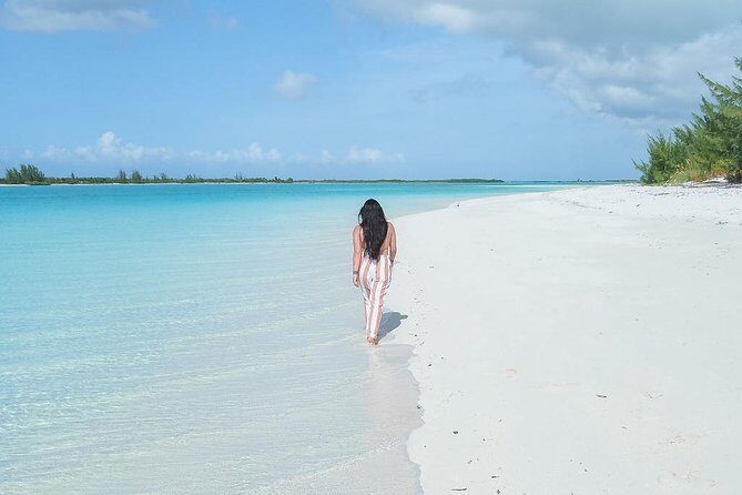Private Boat Tours to outer islands, snacks drinks- snorkel- cruise! - Snorkeling on the reef: how to get the most out of it