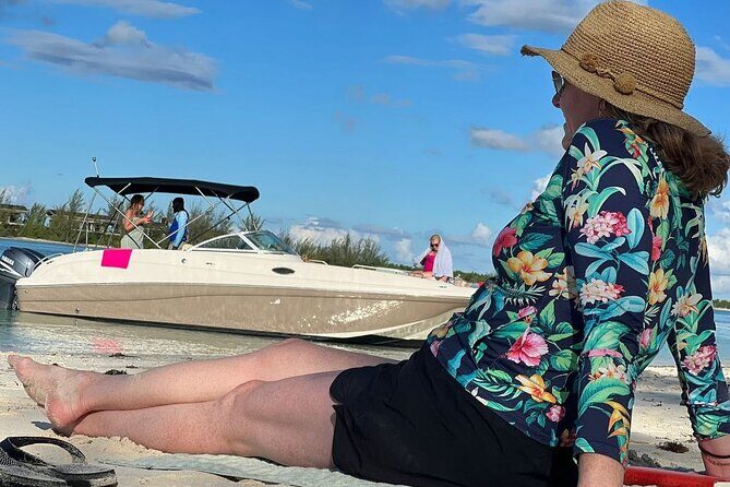 Private Half Day Charter Tour in Turks and Caicos - Little Water Cay, aka Iguana Island: an hour with serious photo fuel