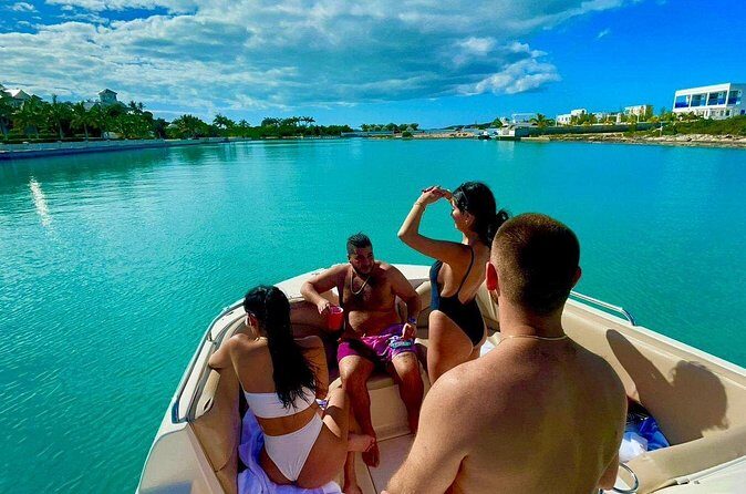 Private Half Day Charter Tour in Turks and Caicos - What’s included vs. what you should bring