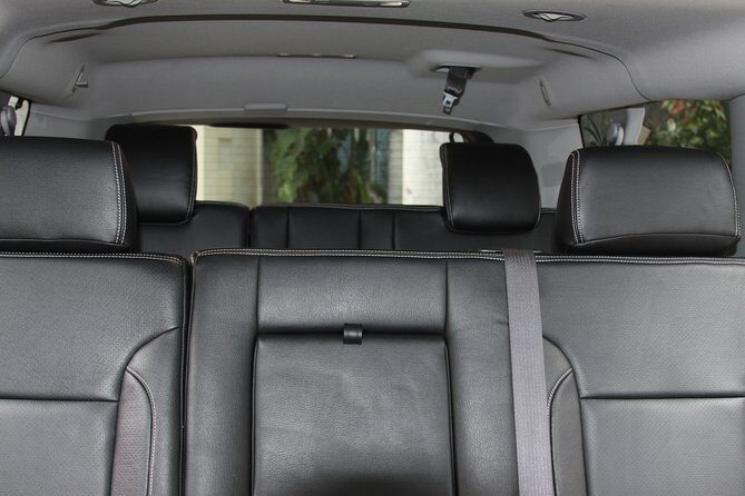 Private Luxury Suv Airport Transfer (One Way) - The ride itself: air-conditioned comfort and a tight 15-minute run