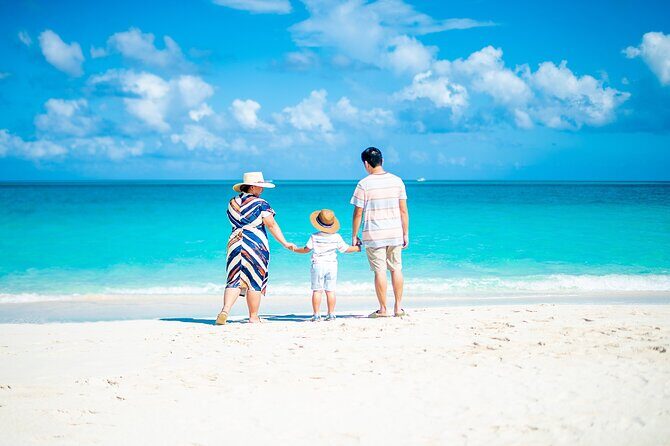 Private Photo shoot in Turks and Caicos - A private photo shoot in Grace Bay that actually feels personal