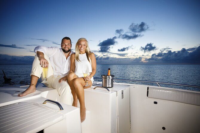 Private Photoshoot in the Turks and Caicos Islands - Grace Bay and award-winning beaches: getting backgrounds you can’t DIY