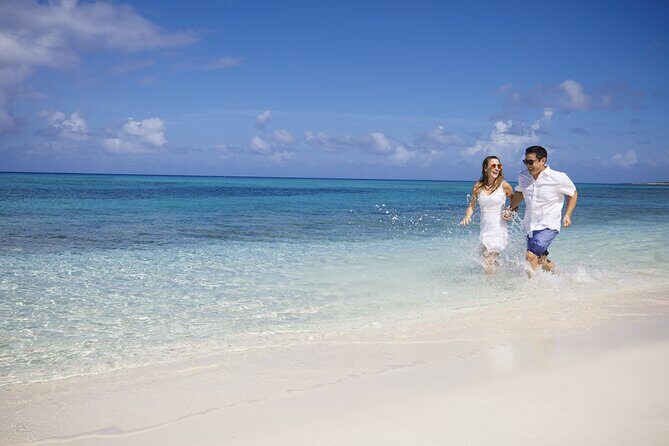 Private Photoshoot in the Turks and Caicos Islands - Price and value: $550 per group up to 15 people